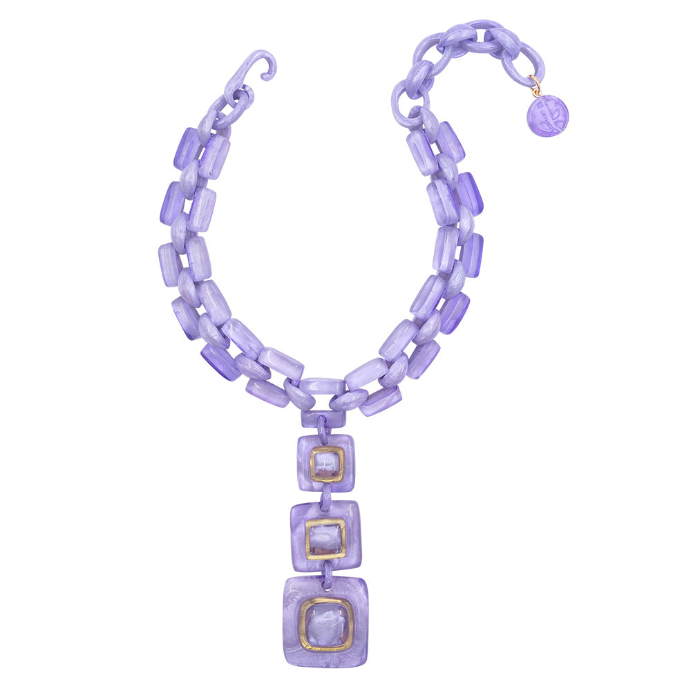 Collier Patricia