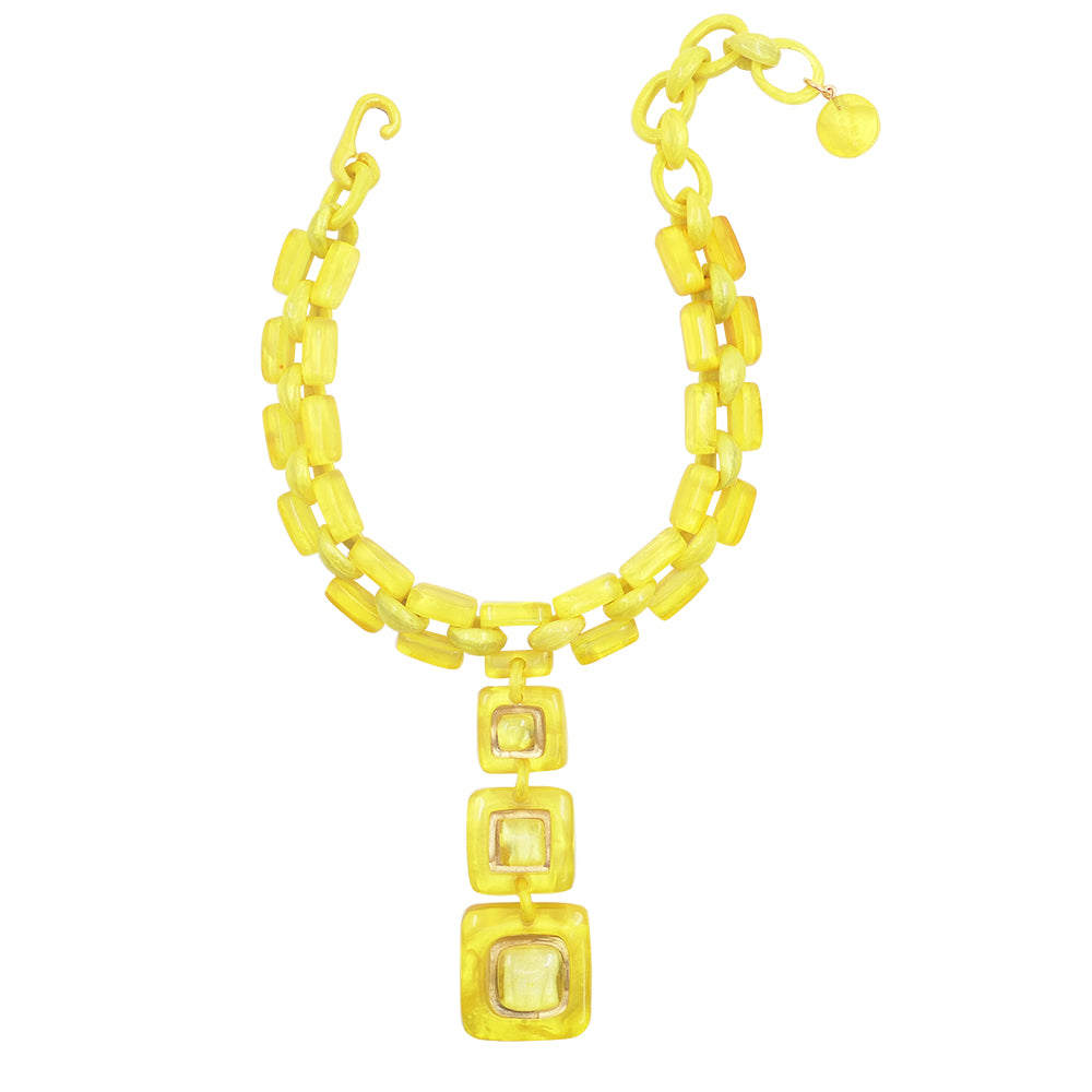 Collier Patricia