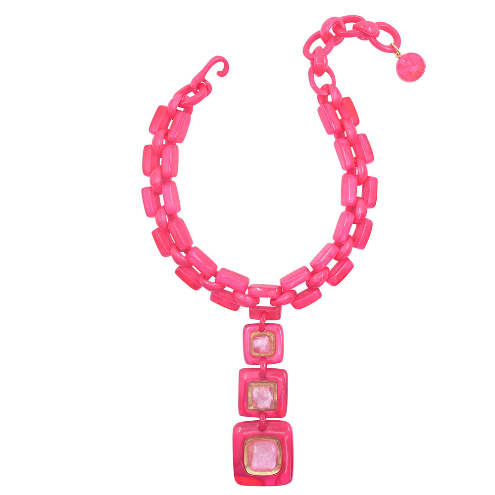 Collier Patricia