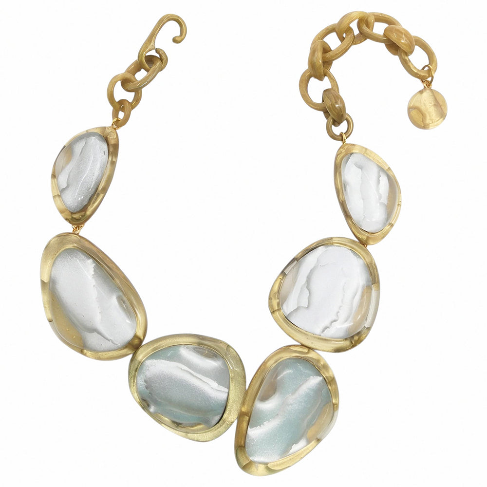 Collier Amy