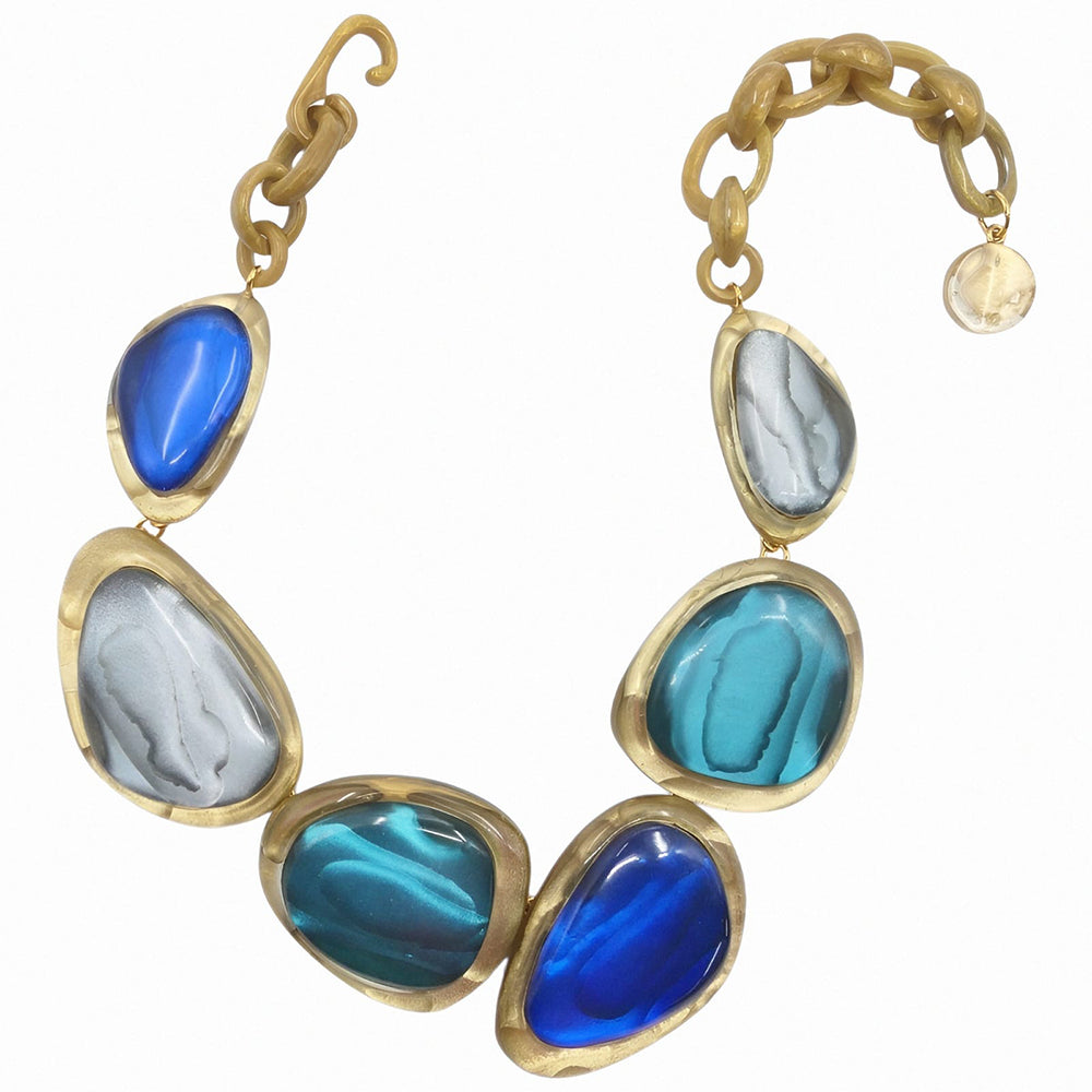 Collier Amy