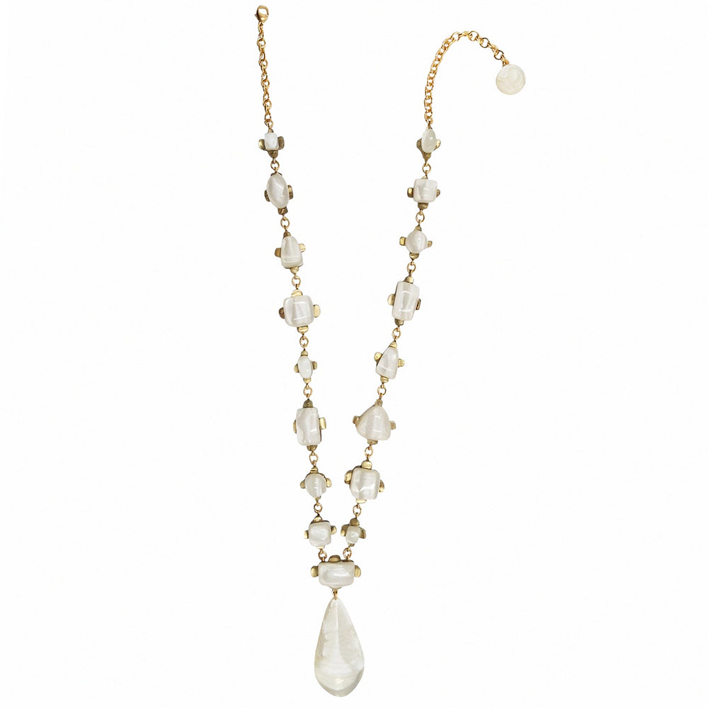 Collier Shawn
