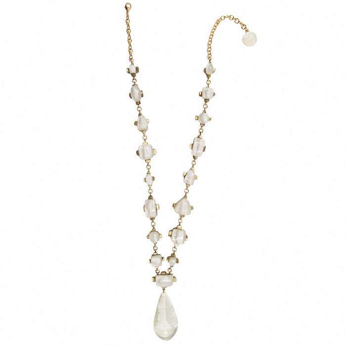 Collier Shawn