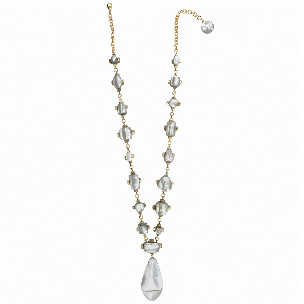 Collier Shawn