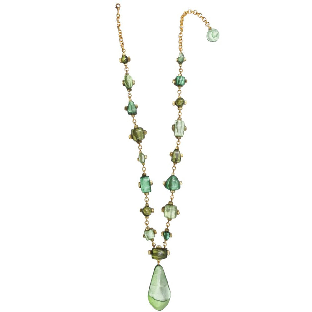 Collier Shawn