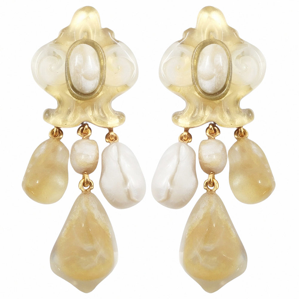 Grizzy Earrings