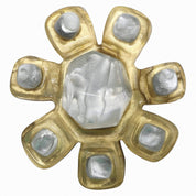 Broche Inna