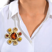 Broche Inna