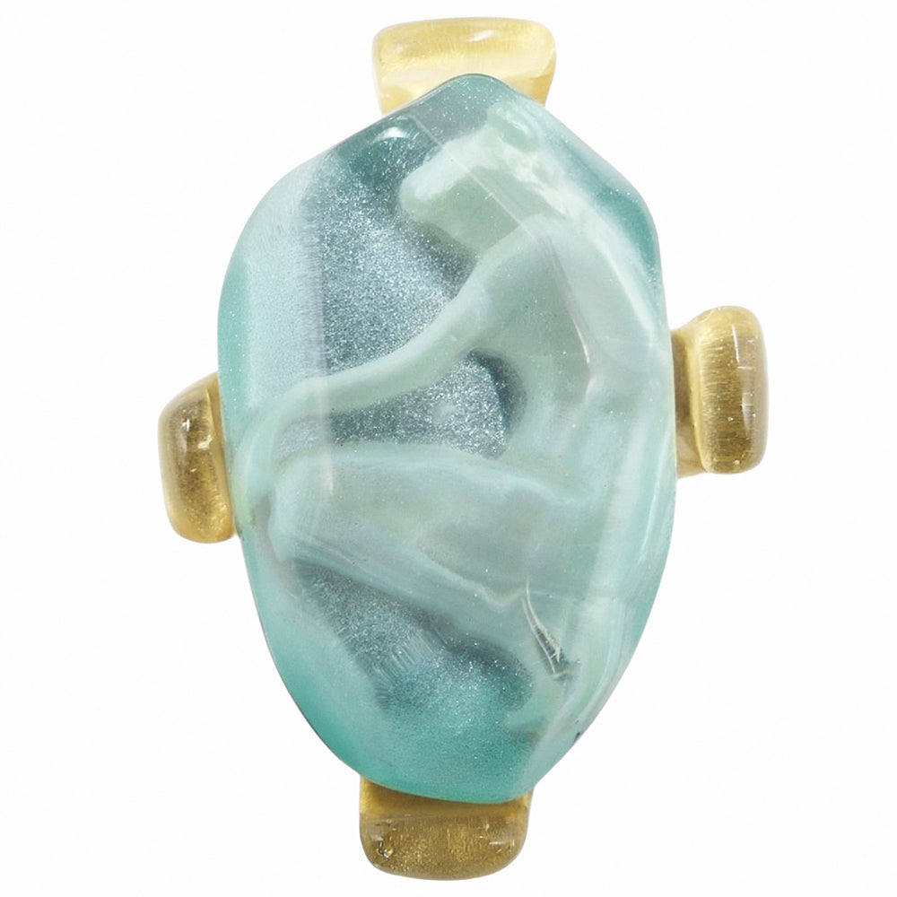 Broche Becker
