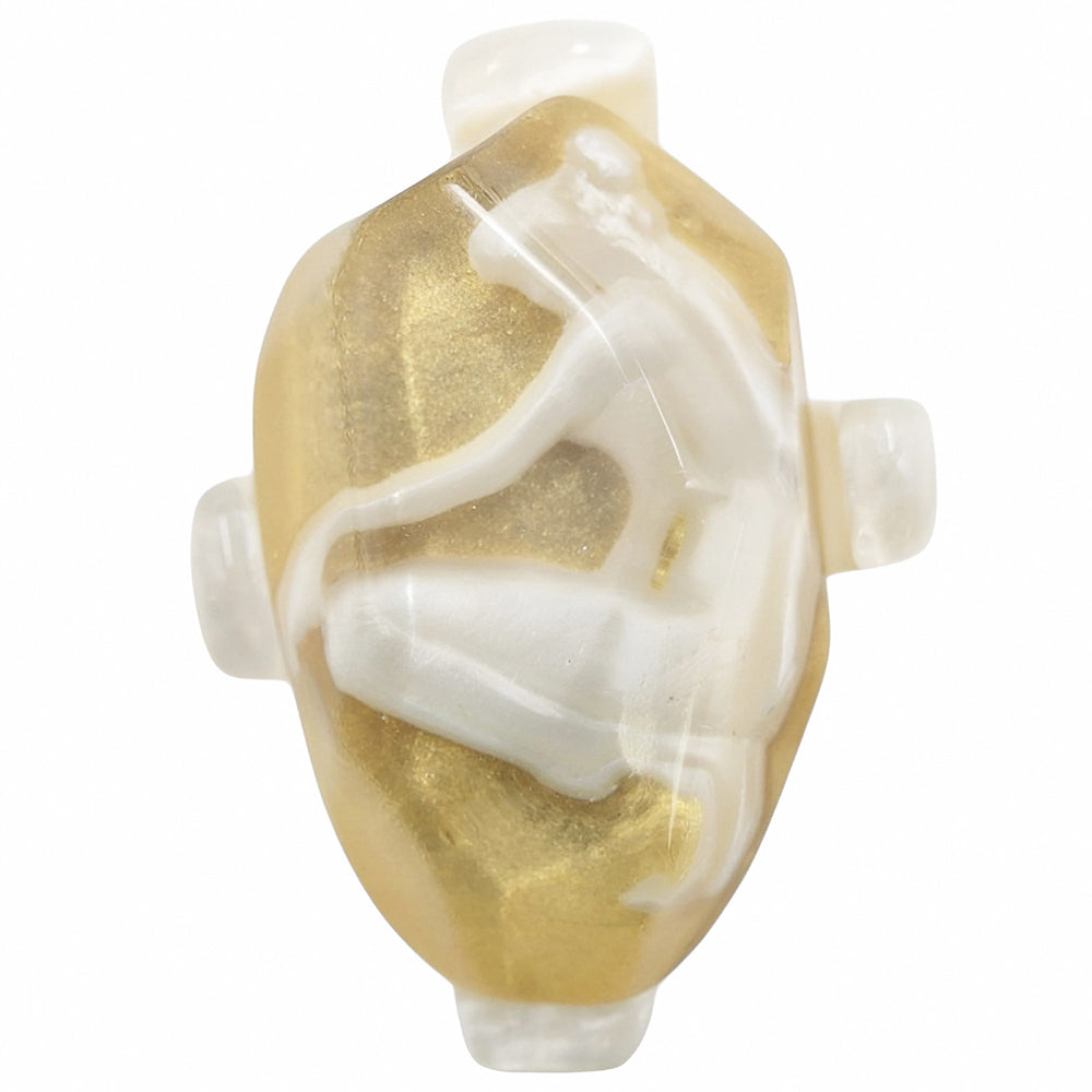 Broche Becker