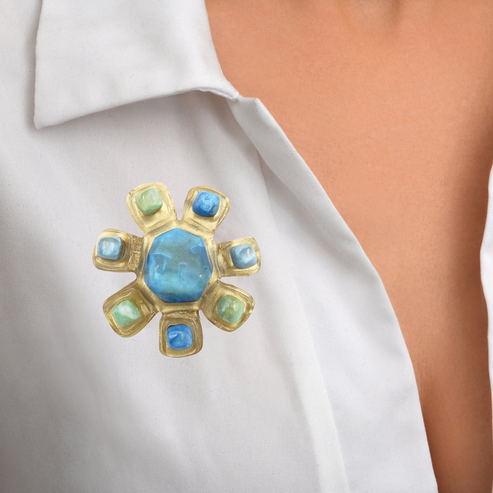 broche-resine-dominique-denaive-INNAcopy.jpg